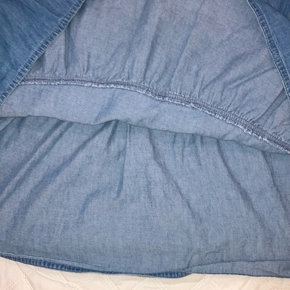 ASOS denim women’s size 6 light Blue Ruffled Peplum Jean Blouse - Picture 15 of 16